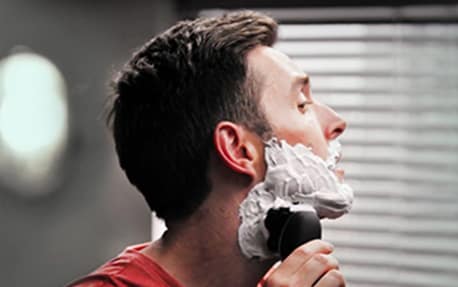 How To Wet Shave Your Face Guide